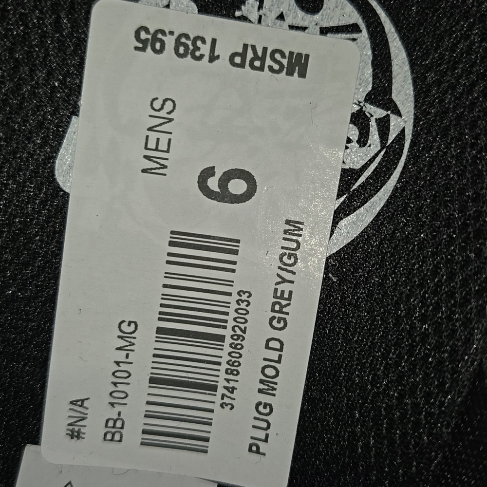 NWT Men's AREth PLUG Skate Shoes. Colors Greyish Green & Gum.Come in Var Sizes - Picture 5 of 10